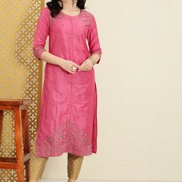 House of Pataudi Women Pink Floral Embroidered Jashn Kurta-picture-25
