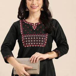 Sangria Women Ethnic Motifs Embroidered Kurta-image-73