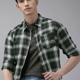 BEAT LONDON by PEPE JEANS Men Green And White Slim Fit Checked Pure Cotton Casual Shirt-image-70