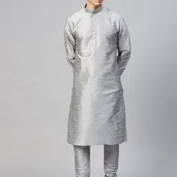 MANQ Men Grey Solid Kurta with Churidar-image-35