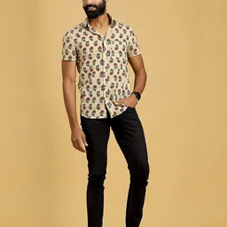 SAY Men Classic Opaque Printed Casual Shirt-image-20