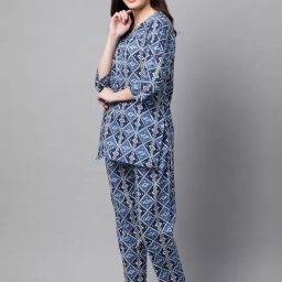 Meeranshi Blue Printed Tunic Pyjama Set image 3
