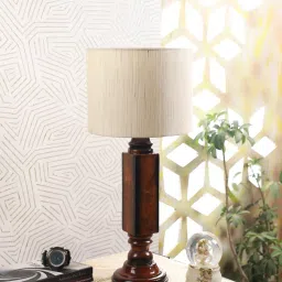 Tucasa NTU-185 B-22 Table Lamp with Wood Base (Beige) image 4