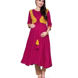 Mom for sure by Ketki Dalal Three Fourth Sleeves Mirror Work Maternity Kurta & Embroidered Jacket With Nursing Access - Pink-picture-39