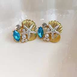 VAGHBHATT Gold-Plated Rhinestone Studded Quirky Shape Studs-42
