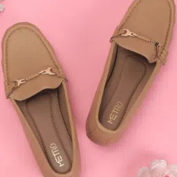Metro Women's Beige Loafers-picture-19