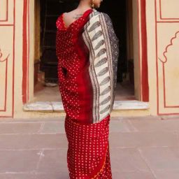 Geroo Jaipur Red Ajrakh Pure Bandhani Silk Saree image 2