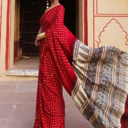 Geroo Jaipur Red Ajrakh Pure Bandhani Silk Saree image 4