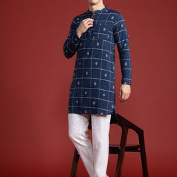 Anouk Geometric Thread Work Indigo Kurta-image-12