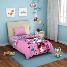 Spaces Disney Pink & White Cotton 180 TC Quilts - Set of 1-46