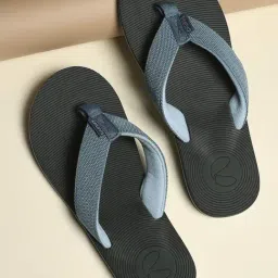 Chupps Men's Wyld Navy Flip Flops-picture-7