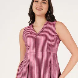 Brownverse Embellished Mandarin Collar Cotton Top-image-53