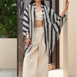 HOUSE OF FETT V Neck Top & Trousers With Jacket Siolim Crochet Co-Ords-picture-17