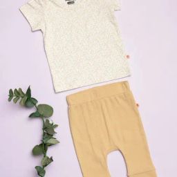 Greendigo Kids White & Beige Floral Print T-Shirt with Pants-image-25