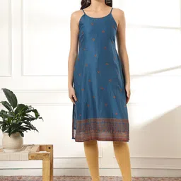 Anouk Floral Printed Shoulder Straps Pure Cotton Straight Kurta-13