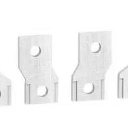 Schneider Spreader 4 Pole Set Of 4 LV431564-14