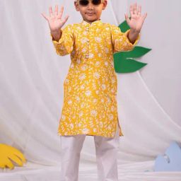 VASTRAMAY Boys Yellow & White Floral Full Sleeves Kurta Sets-image-33