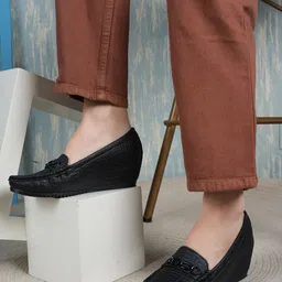 Mast & Harbour Women Platform Sandals-35