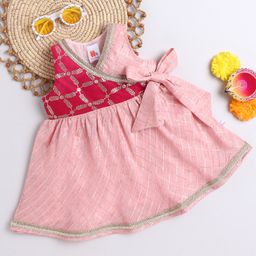 Many frocks & Chanderi Woven Sleeveless Floral Foil Printed Gota Lace Embellished Dress - Pink-image-66