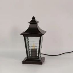 Whispering Homes Bungalow Outdoor Gate Light-image-3