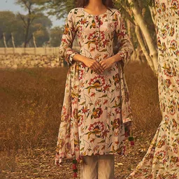 AMRUTVARSHA CREATION Women Floral Printed Regular Beads and Stones Kurta with Trousers & With Dupatta-28