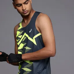 ASICS Geometric Printed Running T-shirt-image-76