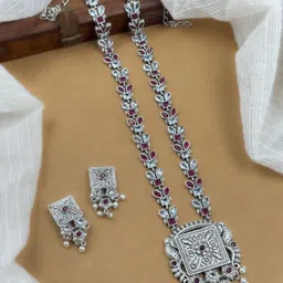 NAMAN ARTS Silver-Plated Stone Studded & Beaded Oxidised Jewellery Set-image-24