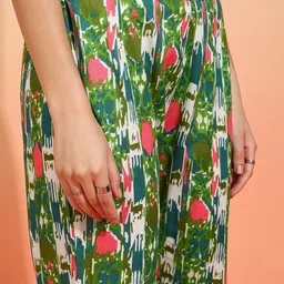 mokshi Printed Tunic With Trouser Co-Ords image 4