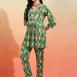 mokshi Printed Tunic With Trouser Co-Ords image 5