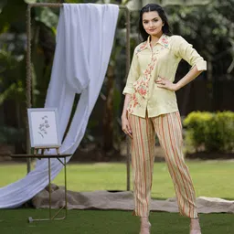 SUKRUTI DESIGN Bougainvillea Print Embroidered Pure Silk Shirt With Trousers-image-29