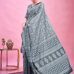 Sangria Printed Saree With Blouse-picture-2