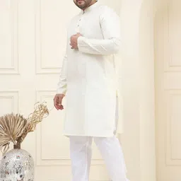 SOJANYA PLUS Men Regular Kurta with Pyjamas image 4