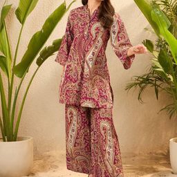IMANA Pure Cotton Printed V-Neck Top & Trousers Co-Ords Set-image-12