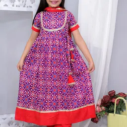 Vastrarth Girls Floral Printed Cotton Anarkali Pleated Kurta with Trousers & Dupatta-image-23