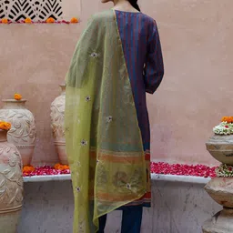 RangDeep Women Printed Regular Thread Work Kurti with Trousers & With Dupatta image 4