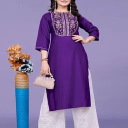 PATDOM Floral Yoke Design Round Neck Straight Kurta-picture-26