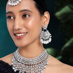 Peora Kundan & Pearl Drop Bridal Jewellery Set-45