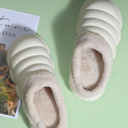 Mast & Harbour Men White Room Slippers-38