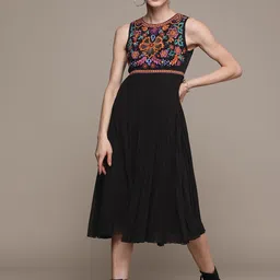 Label Ritu Kumar Black & Orange Floral Embroidered Accordion Pleated A-Line Midi Dress-image-19