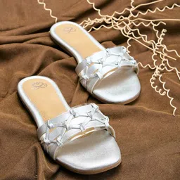 Sole To Soul Women Embellished Open Toe Flats-image-84
