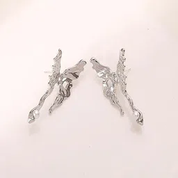 KRENOZ Silver-Plated Pearls Beaded Animal Shaped Studs image 2