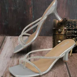 Metro Women's Silver Slides-picture-36