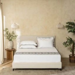 Sansaar Cotton White Geometric 210 TC King Size Bed with 2 Pillow Covers-picture-20