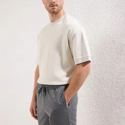 Trendyol Men Mid-Rise Regular Fit Shorts-picture-17