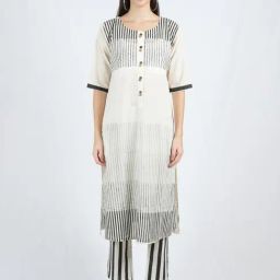 Banana Labs White Monochrome Edit Cotton Graded Handblock Printed Kurta-image-81