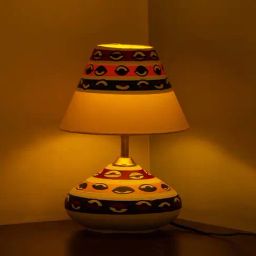 ExclusiveLane The Eye of Horus Hand-painted Flat Matki Terracotta Table Lamp (11 inch)-image-41