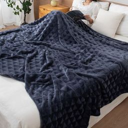 HOKIPO Grey Fleece AC Room 210 GSM Double Bed Blanket-79