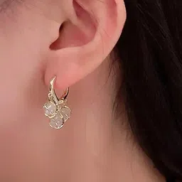 ONUYX Quirky Studs Earrings-3