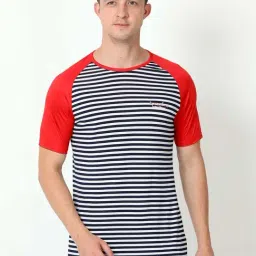 Masculino Latino Navy & Red Regular Fit Striped Sports T-Shirt-picture-45