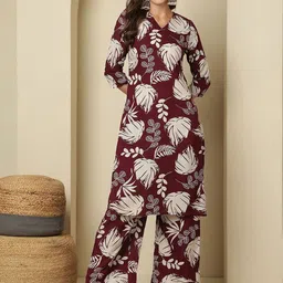 Anouk Floral Printed V Neck Straight Kurta With Palazzos-55